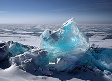 WTT乒乓球战术安排里暗藏玄机：C罗的小动作被捕捉到，云开体育评论区分析不断